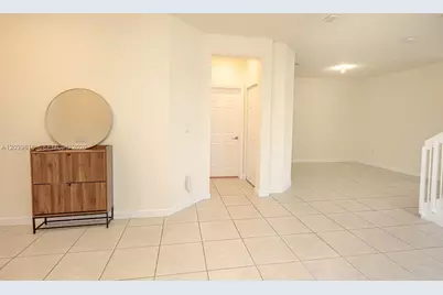 11064 W 33rd Way, Hialeah, FL 33018 - Photo 27