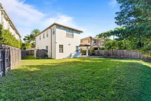 11558 NW 84th St, Doral, FL 33178 - Photo 27