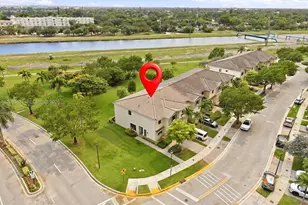 324 NE 194th Ln, Miami, FL 33179 - Photo 33
