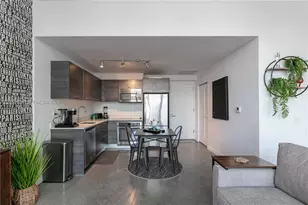 151 SE 1st St, Miami, FL 33131 - Photo 21