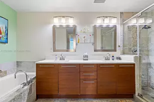 2641 N Flamingo Rd, Sunrise, FL 33323 - Photo 9