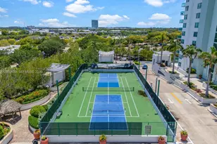2641 N Flamingo Rd, Sunrise, FL 33323 - Photo 19