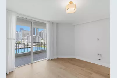 701 Brickell Key Blvd #1201, Miami, FL 33131 - Photo 13