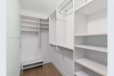 701 Brickell Key Blvd #1201, Miami, FL 33131 - Photo 17
