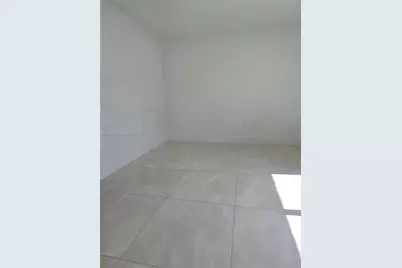 2154 W 60th St #12111, Hialeah, FL 33016 - Photo 7
