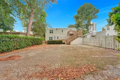 1225 Alton Rd, Miami Beach, FL 33139 - Photo 3