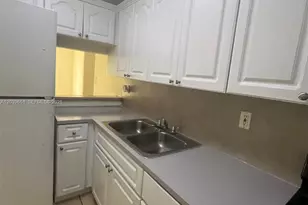 2400 NW 22nd Ct, Miami, FL 33142 - Photo 9
