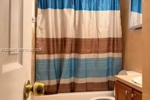 2400 NW 22nd Ct, Miami, FL 33142 - Photo 7
