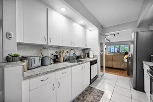 12750 SW 15th St, Pembroke Pines, FL 33027 - Photo 41