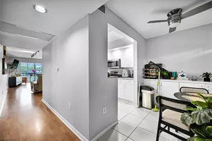 12750 SW 15th St, Pembroke Pines, FL 33027 - Photo 37