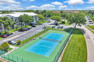12750 SW 15th St, Pembroke Pines, FL 33027 - Photo 13