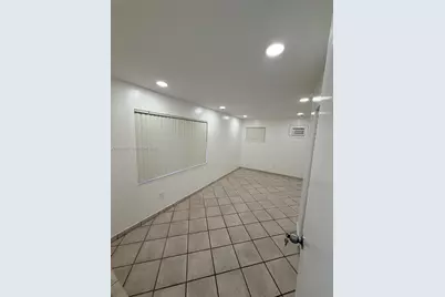 561 W 39th St #n/a, Hialeah, FL 33012 - Photo 51