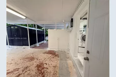561 W 39th St #n/a, Hialeah, FL 33012 - Photo 49
