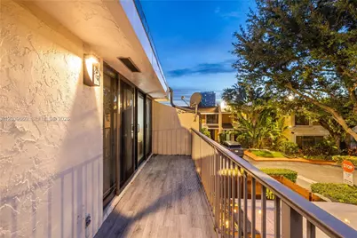 2771 NE 164th St #12, North Miami Beach, FL 33160 - Photo 29