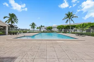 999 Hamilton Dr, Homestead, FL 33034 - Photo 25