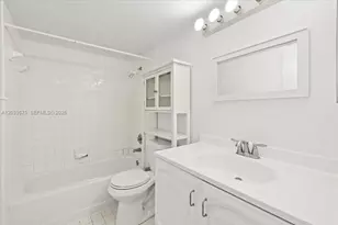 999 Hamilton Dr, Homestead, FL 33034 - Photo 21