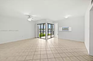 999 Hamilton Dr, Homestead, FL 33034 - Photo 5