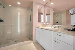 19955 NE 38th Ct, Aventura, FL 33180 - Photo 35
