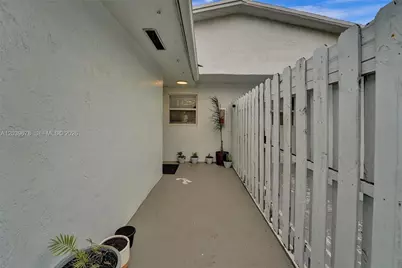 5535 SW 24th Ave, Dania Beach, FL 33312 - Photo 65