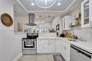 5535 SW 24th Ave, Dania Beach, FL 33312 - Photo 5