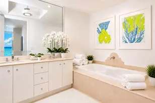 100 S Pointe Dr, Miami Beach, FL 33139 - Photo 9