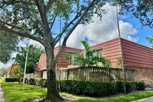 721 NW Nw 99th Circle, Plantation, FL 33324 - Photo 3