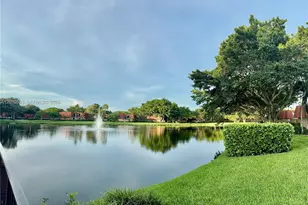 721 NW Nw 99th Circle, Plantation, FL 33324 - Photo 15