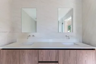 2850 Sheridan Ave, Miami Beach, FL 33140 - Photo 21