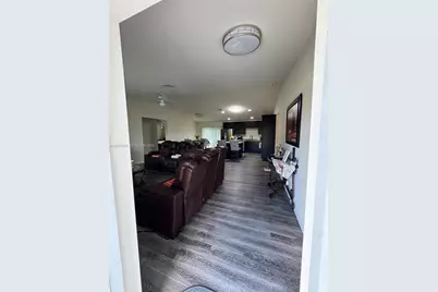 1201 Banjo Ct, Labelle, FL 33935 - Photo 5