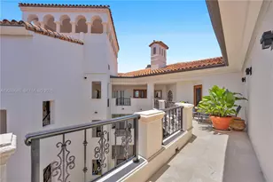 2244 Fisher Island Dr, Miami Beach, FL 33109 - Photo 43