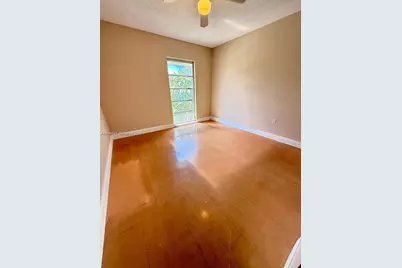 3301 Raleigh St #4D, Hollywood, FL 33021 - Photo 11