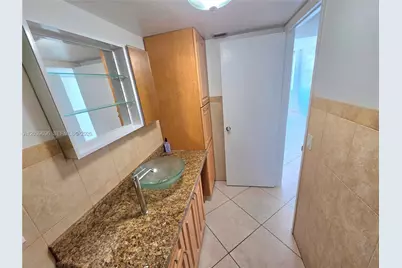11930 N Bayshore Dr #910, North Miami, FL 33181 - Photo 17