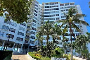 11930 N Bayshore Dr, North Miami, FL 33181 - Photo 21