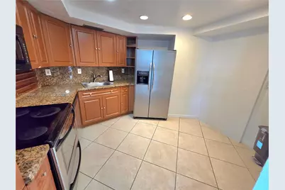 11930 N Bayshore Dr #910, North Miami, FL 33181 - Photo 15