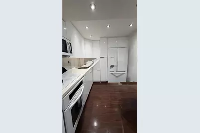 3701 N Country Club Dr #304, Aventura, FL 33180 - Photo 11