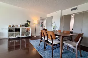 3701 N Country Club Dr, Aventura, FL 33180 - Photo 7