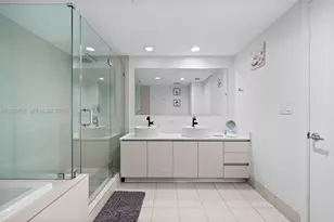 2600 E Hallandale Beach Blvd, Hallandale Beach, FL 33009 - Photo 13