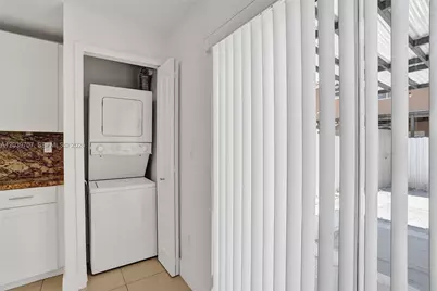 990 NW 78th Ave #8E, Miami, FL 33126 - Photo 27