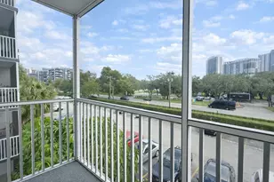 16851 NE 23rd Ave, North Miami Beach, FL 33160 - Photo 7