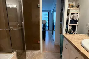 540 Brickell Key Dr, Miami, FL 33131 - Photo 17