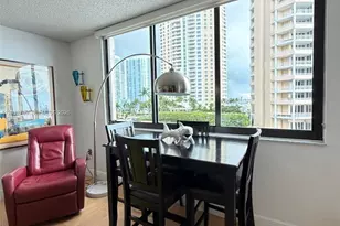 540 Brickell Key Dr, Miami, FL 33131 - Photo 9