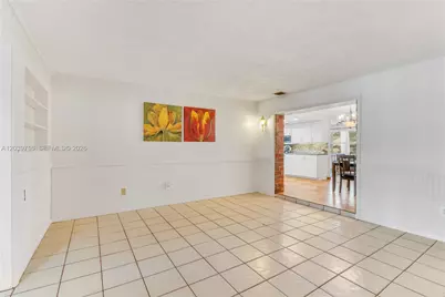 551 NW 99th Way, Pembroke Pines, FL 33024 - Photo 27