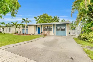 551 NW 99th Way, Pembroke Pines, FL 33024 - Photo 5