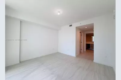 77 SE 5th St #1903, Miami, FL 33131 - Photo 5