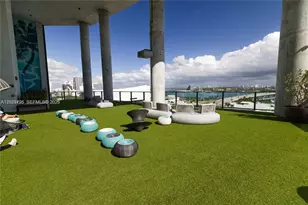 398 NE 5th St, Miami, FL 33132 - Photo 3