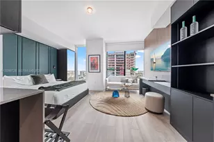 20 NE 11th St, Miami, FL 33132 - Photo 11