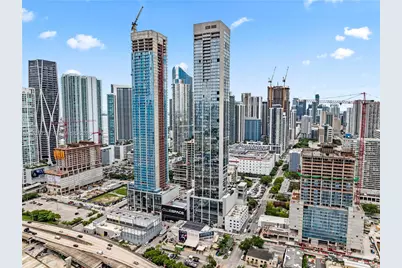 20 NE 11th St #2211, Miami, FL 33132 - Photo 3