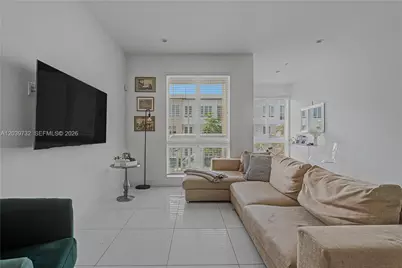 10260 NW 63 Terrace #213, Miami, FL 33178 - Photo 3
