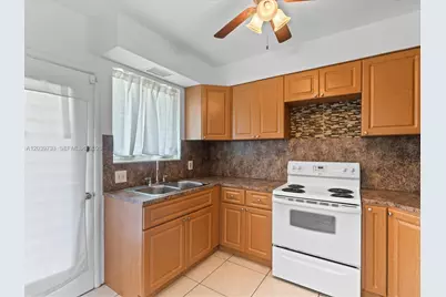 20 Park Dr #9, Bal Harbour, FL 33154 - Photo 9