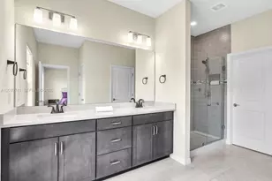1183 Eucalyptus Dr, Hollywood, FL 33021 - Photo 15